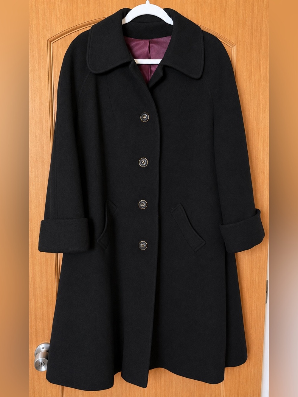 Women's Black Regency Cashmere Coat - Classic Collared Button Front